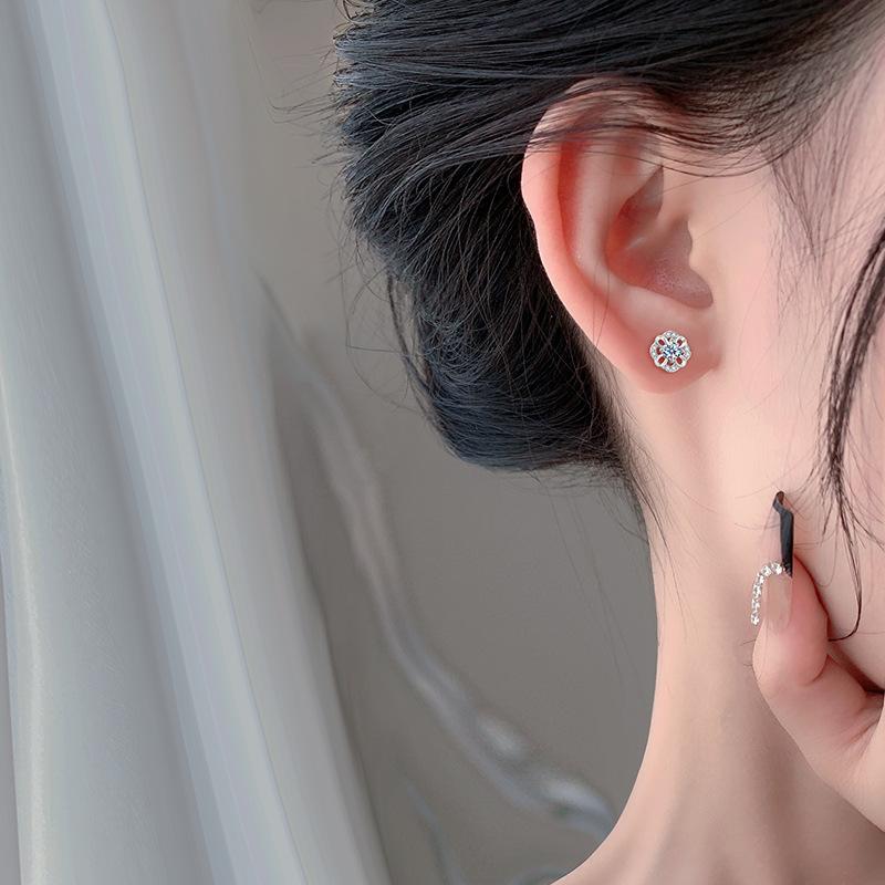 Fresh Flowers Earrings and Ear Piercings Without Removing Earrings When Sleeping