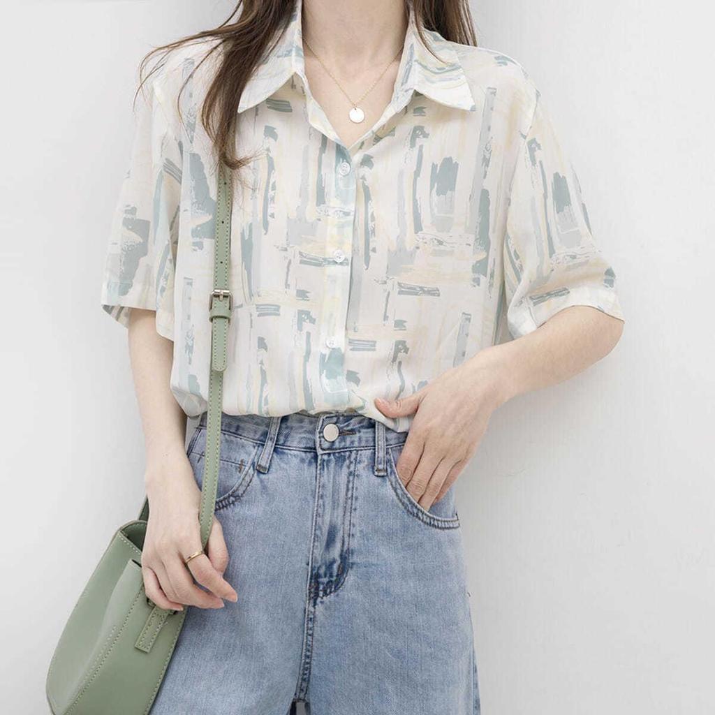 Hong Kong-Inspired Ink Wash Sun Protection Short Sleeve Shirt for Women