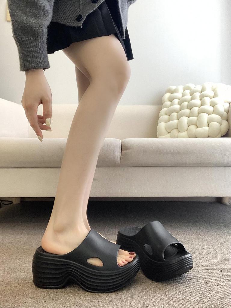 New 2026 Thick-Soled Height-Boosting Summer Open-Toe Sandals for Short Women