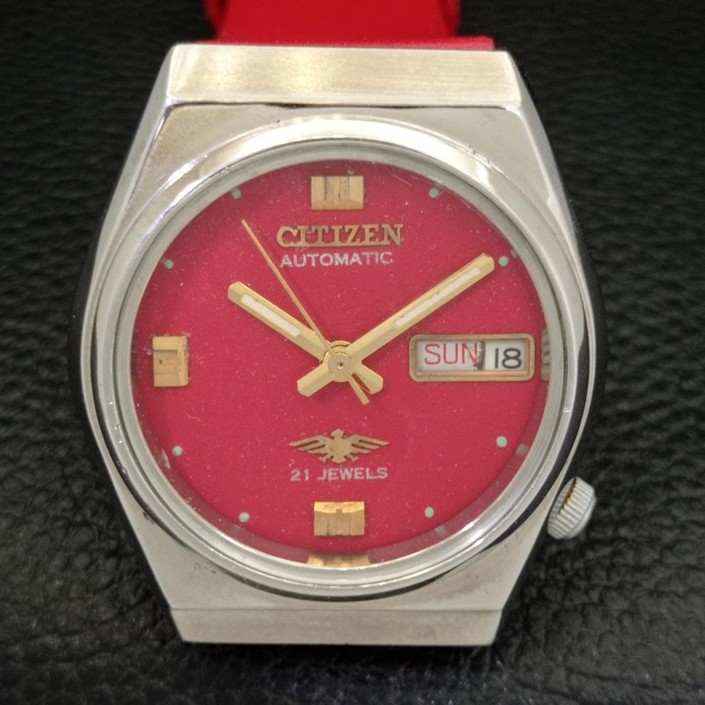 USED MENS CITIZEN AUTOMATIC 8200 JAPAN DAY&DATE RED COLOR DIAL WATCH A432811-2 R113-a432811