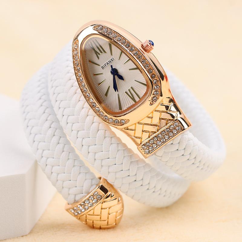 Snake Watch Creative Quartz Watches Dame Rhinestone Leather Armbånd Armbåndsur