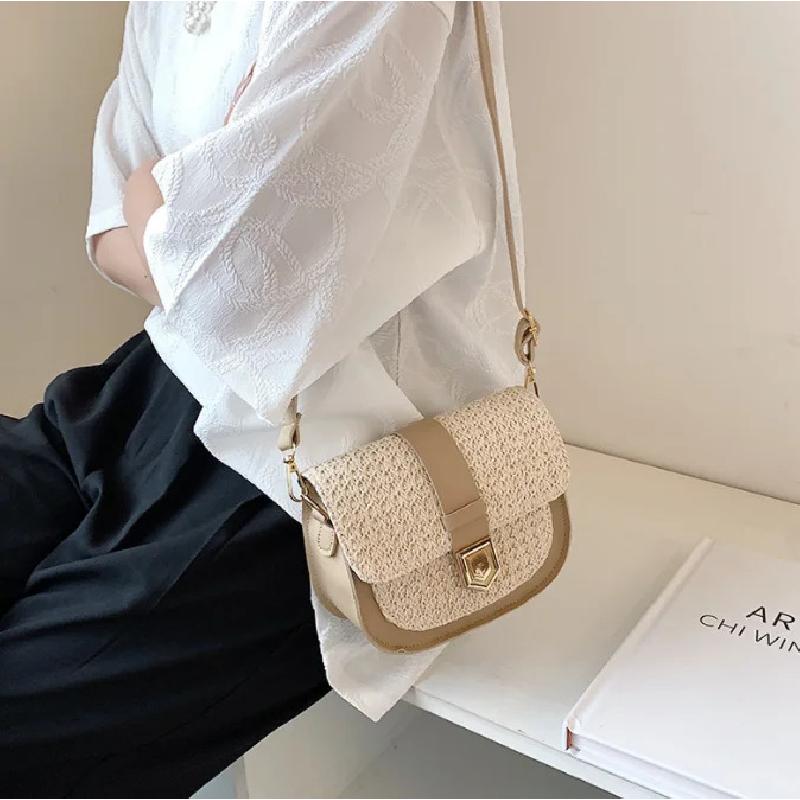 Straw Woven Bag Female 2025 New Fashion Simple Small Fresh Single Shoulder Messenger Bag Foreign Style Saddle Bag