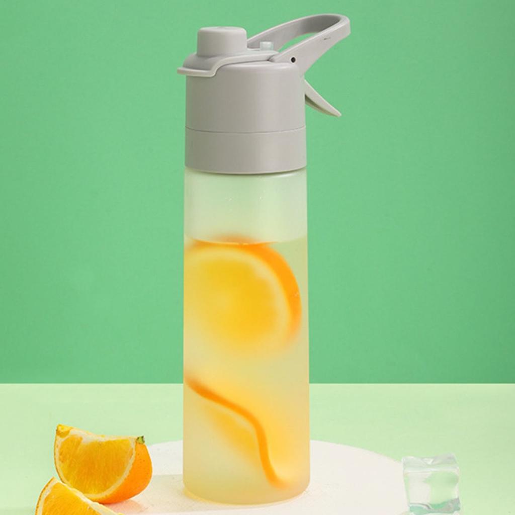 Láhev na vodu 700 ml pro dívky Outdoorový sport Fitness šálek na vodu Velkokapacitní láhev s rozprašovačem Cestovní láhve na pití BPA Free