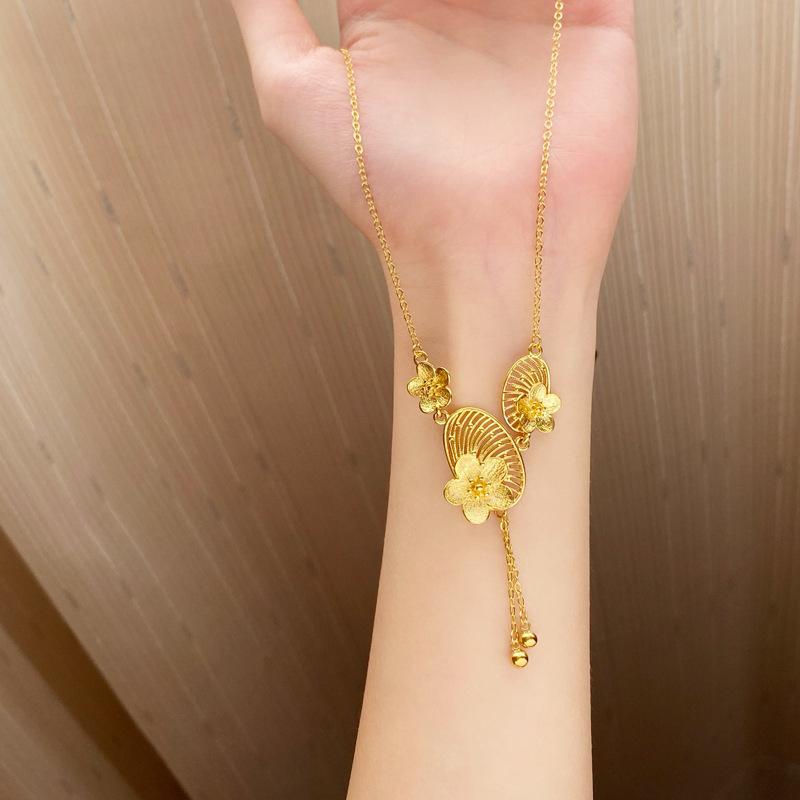 Electroplated zircon serpentine flower butterfly safety lock pearl necklace medieval collarbone chain new Chinese necklace women