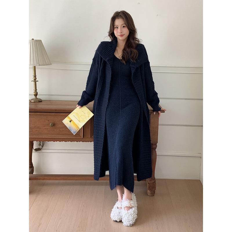 

Модный темпераментный вязаный кардиган, свободный ленивый ветер, комплект юбки на бретелях, женский свитер-куртка, комплект из двух предметов One size тёмно-синий