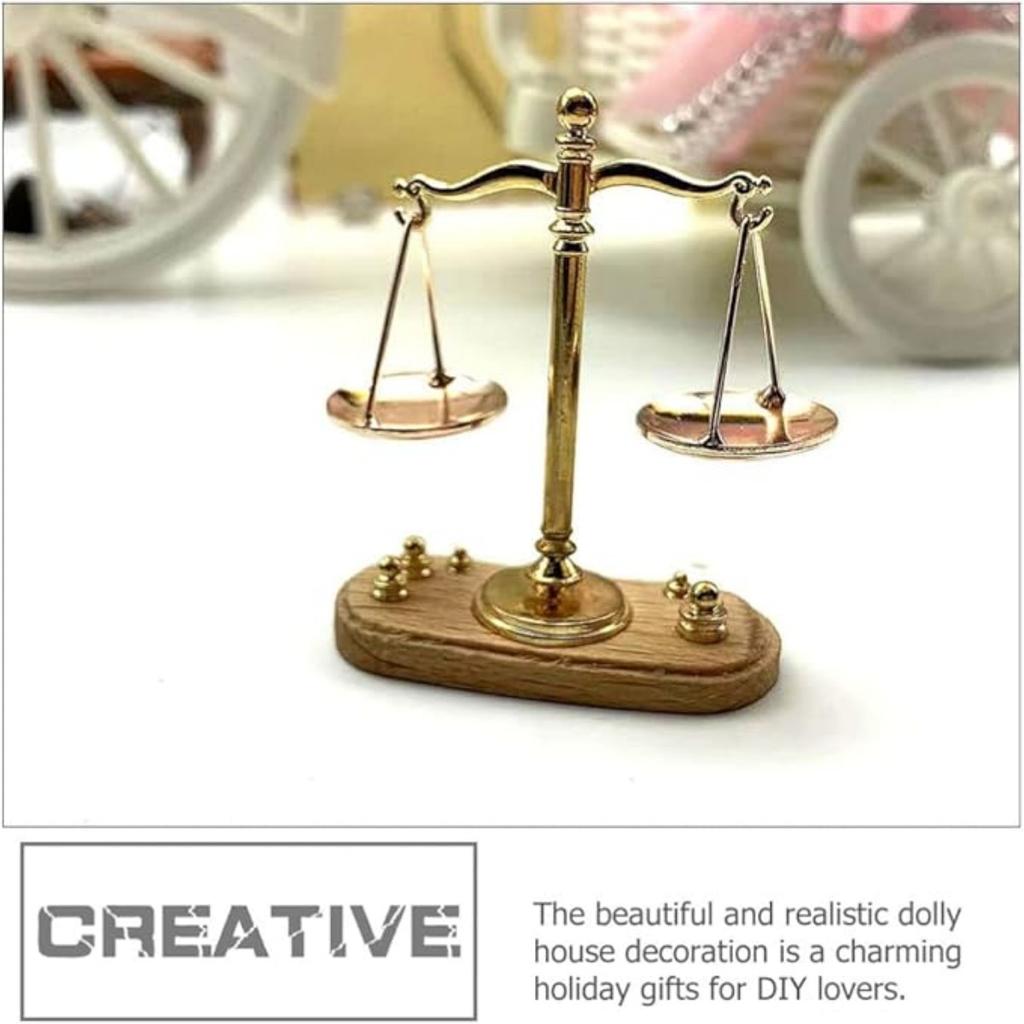 1PC Dollhouse Mini Balance Scales with 6 Weights, 1: 12 Scale Retro Mini Justice Scale Model, Dollhouse Scenes Cake Decoration