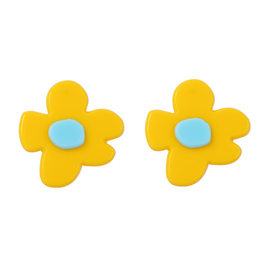 Fashionable and cute acrylic cartoon flower stud earrings are versatile and casual daily commuting earrings for women