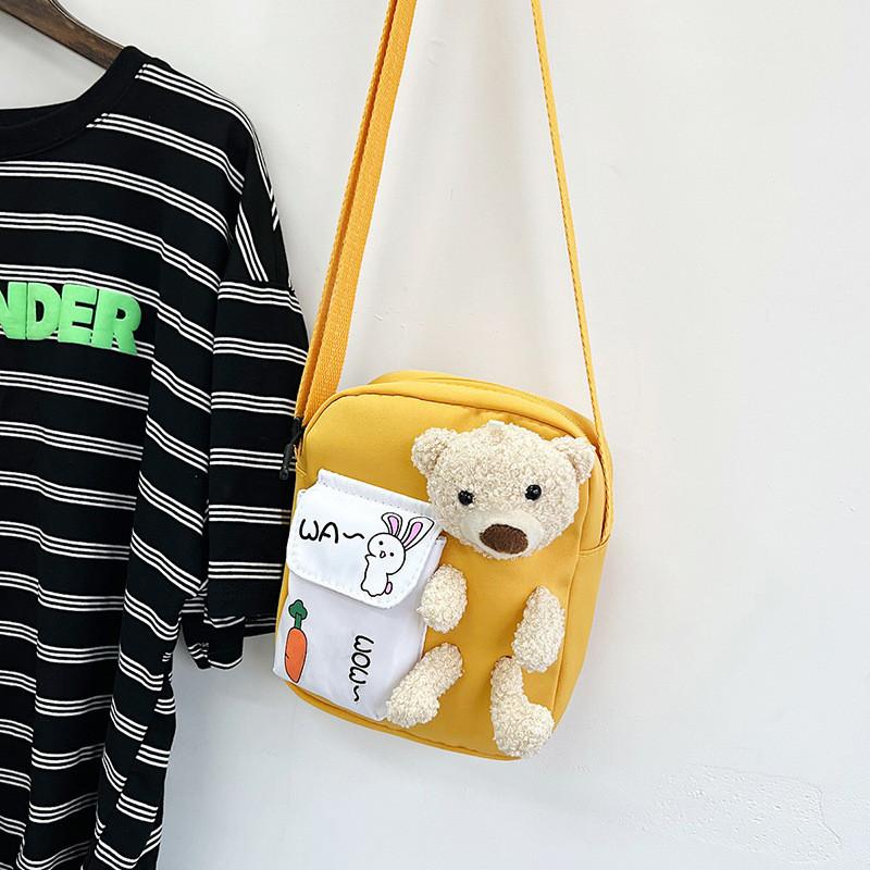 

Versatile Nylon Crossbody Bag Women s Fashionable Square Shoulder Bag Spring 2023 жовтий