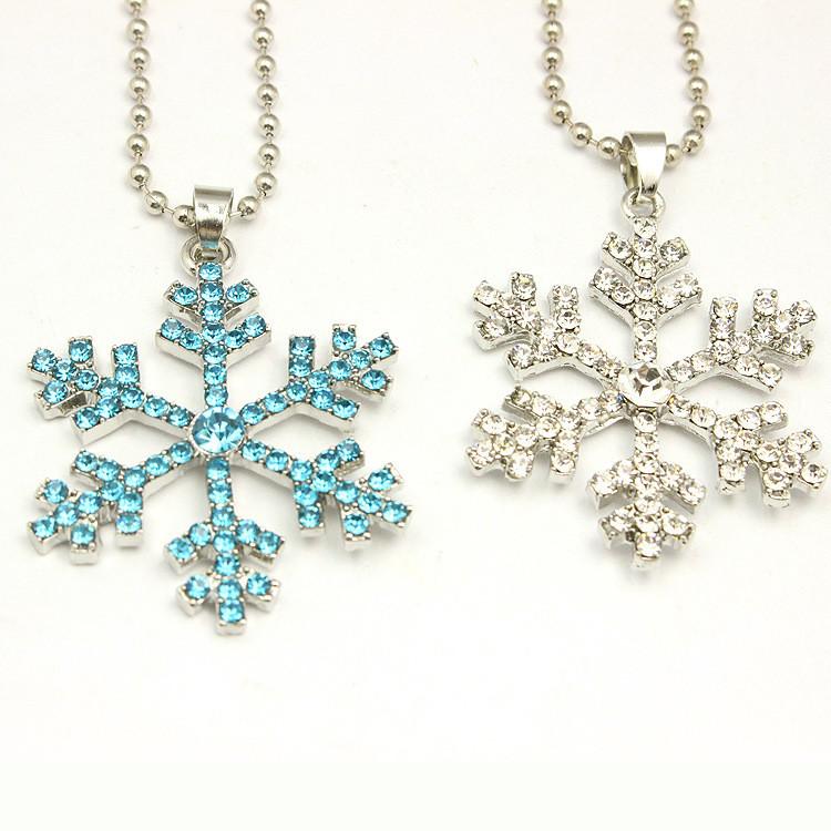 Frozen Snowflake Pendant Necklace With Crystal Finish For Travel And Holiday