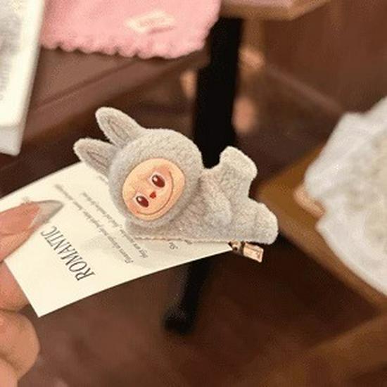 Labubu Hair Clip 2025: Cute Girly Figure in Lying Pose for Sweet Side Bang Style
