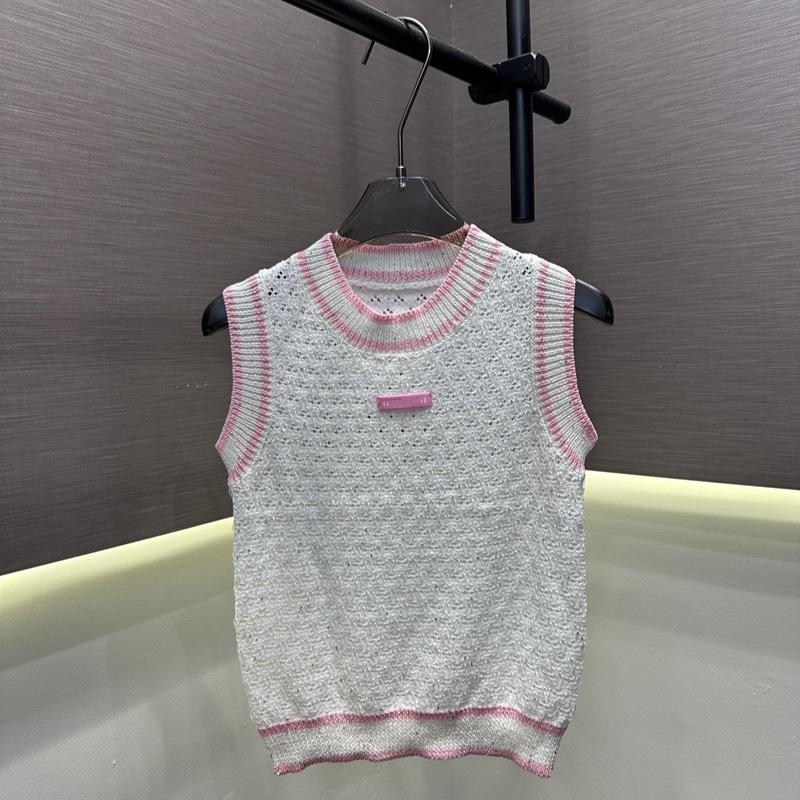 2026 Pink Beaded Crochet Knit Round Neck Slim Vest