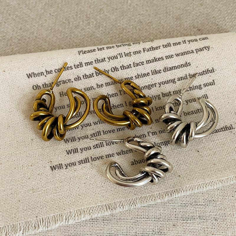 Irregular Lines Wrapped Metal Stud Earrings Women Retro Old Personality Unique Fashion Commuting Versatile Earrings