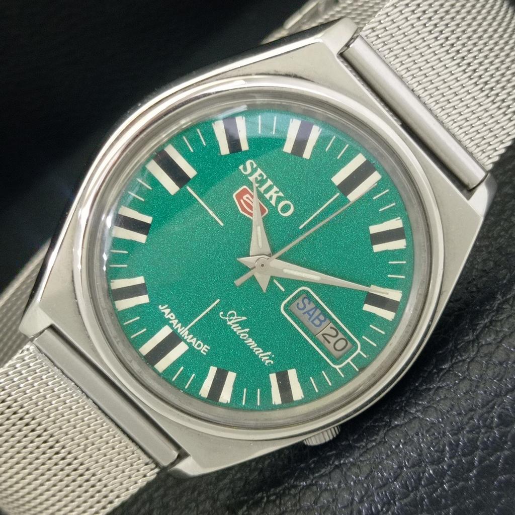 

VINTAGE SEIKO 5 AUTOMATIC 7009A JAPAN MENS GREEN COLOR DIAL WATCH a703046-1 R212-a703046