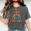 Gott Liebt Jeden Regenbogen T-Shirt: LGBTQ Christliches Pride T-Shirt