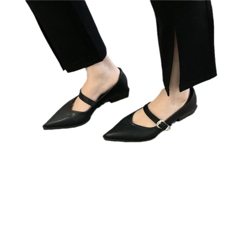 Hong Kong British style pointed Mary Jane single shoes women's 2025 spring new Korean version fashion retro light mouth small leather shoes