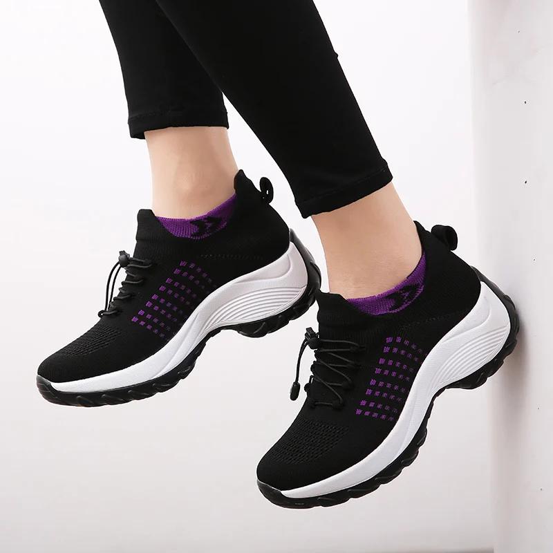 Fashion Outdoor Women Walking Sneakers Fashion Jogging Sock Shoes Youth Girls Trainers Breathable Ladies Platform Non-Slip Light Loafers