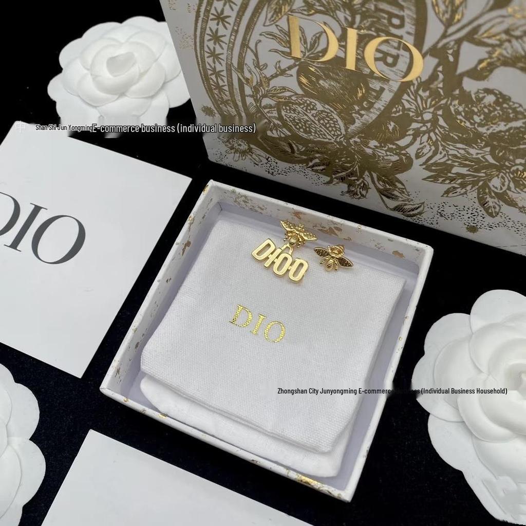 Golden Bee Asymmetrical Earrings for Women: Unique Design