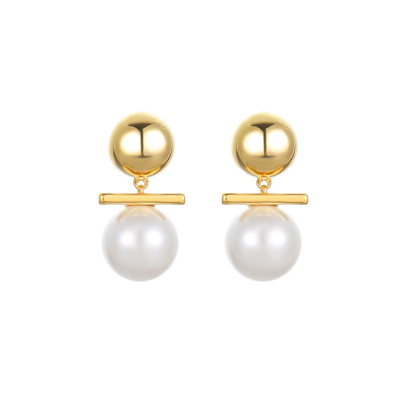 2024 French Pearl Stud Earrings: Elegant & Versatile, High-End Light Luxury Design for Women