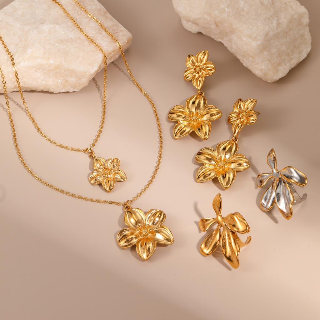 GEMCHIC Women's Gold Flower Necklace Set with Dangle Earrings and Ring, Luxury Titanium Steel Jewelry