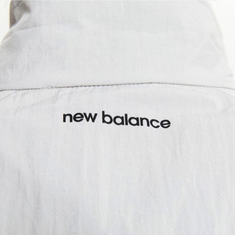 New Balance Short Sleeve Tee Kqj Nbnae22513 16 Common Nbsc Short Sleeve Anorak  Semi 