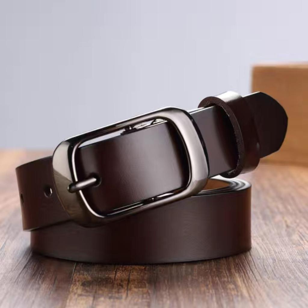 Women Genuine Leather Belt New Fashion Simple Decorative Thin Waistband Compatible with Jeans Casual Outfits Smooth Surface Design