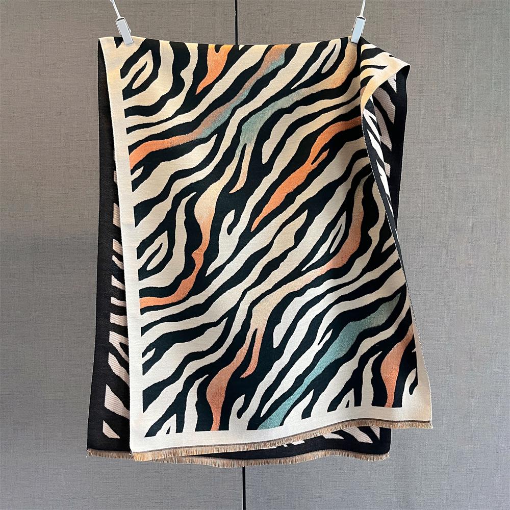 Warm Women Winter Cashmere Scarf Stripe Print Shawl Wrap Soft Pareo Elegant Poncho Femal Thick Warm Blanket Echarpe Pashmina