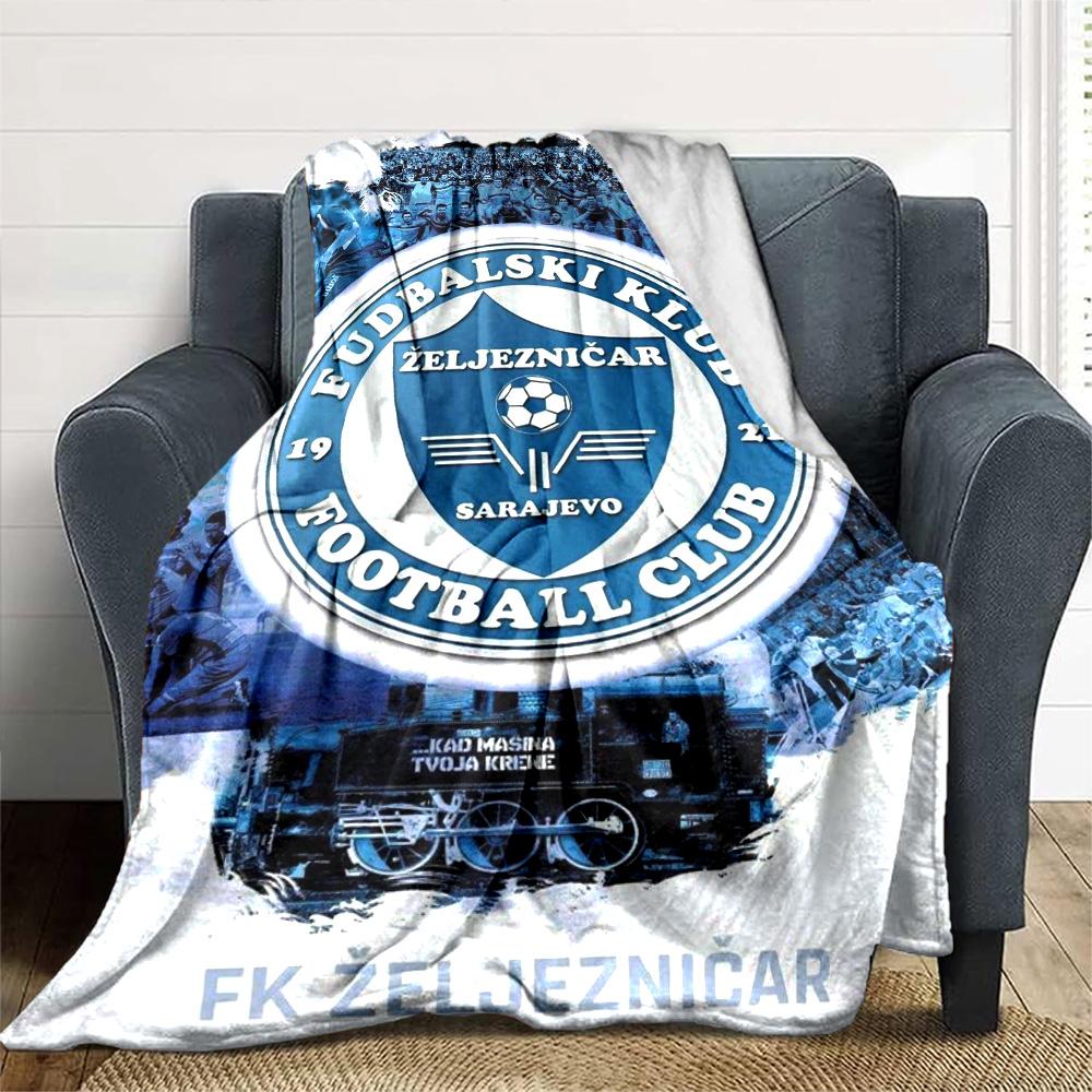 FKŽ Club Print Flannel Blanket High Quality Warm Comfortable Cover for All Seasons Perfect for Gifts Home Decor