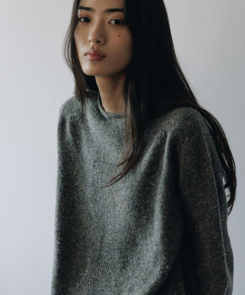 Beullaengkeulumumeon Rolled Edge Crew Sweater_St. Kilda