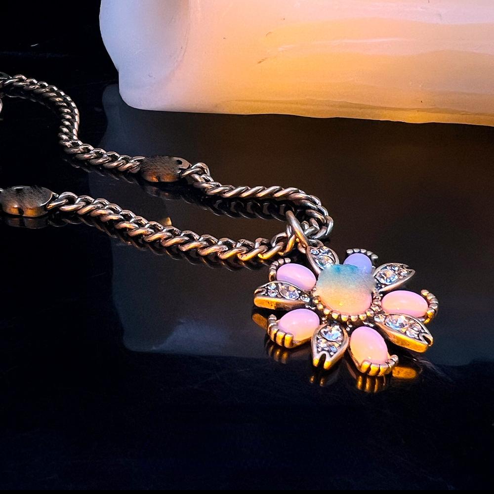 

Gujia Flower Vintage Ожерелье Серьги Набор Vintage Edition Ожерелье Серьги Набор Ювелирных Изделий Подарок