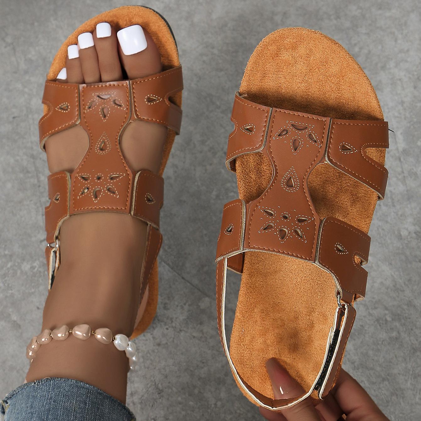 

Большие повседневные противоскользящие сандалии на плоской подошве для женщин, новинка 2024 года, однотонные римские сандалии с рыбьим ртом 43 коричневый