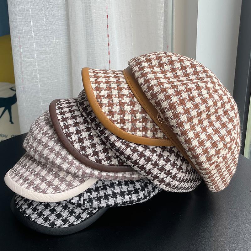 Frühling und Herbst Leder Spleiß Karomuster achteckige Mütze Kinder Metalllabel Retro vielseitige Baskenmütze Schiebermütze Tide