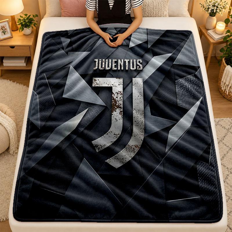 Flannel BlanketJuventus FC Warm Soft Throw Blanket for Indoor Sofa Bed Living Room Use