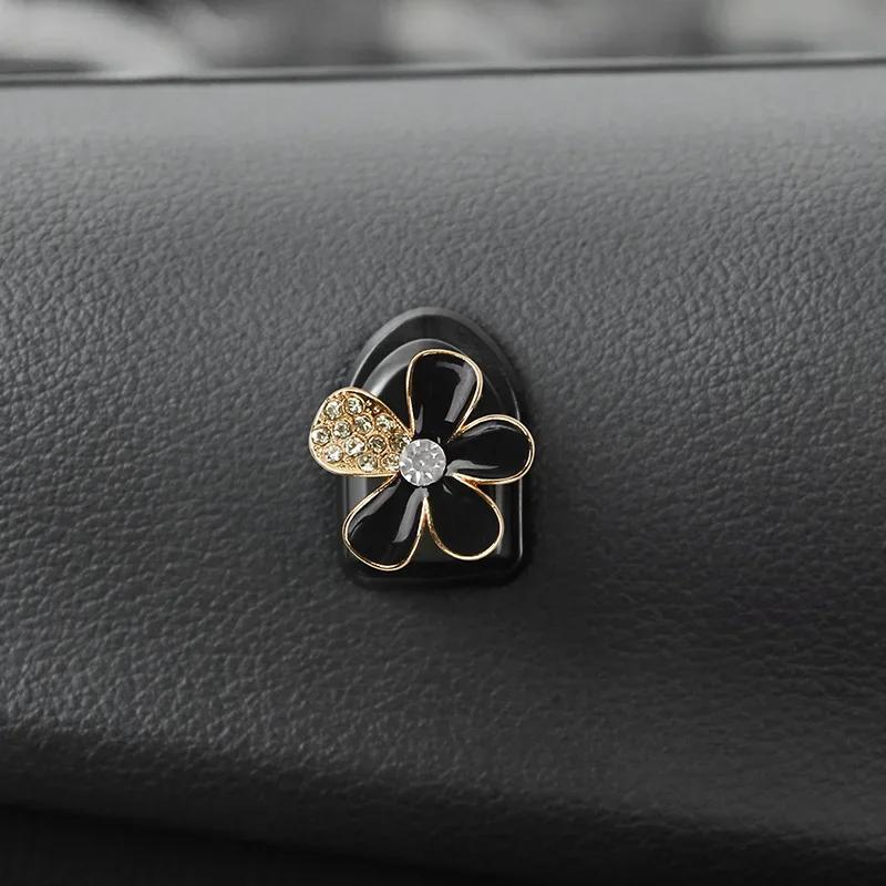 2PCS/1Set Crochets de Voiture Ours Fleur Montés au Mur Décoration d'Intérieur Crochets Porte-Divers Fleuris Multifonctionnel Organisateur de Masques Clés Cintres