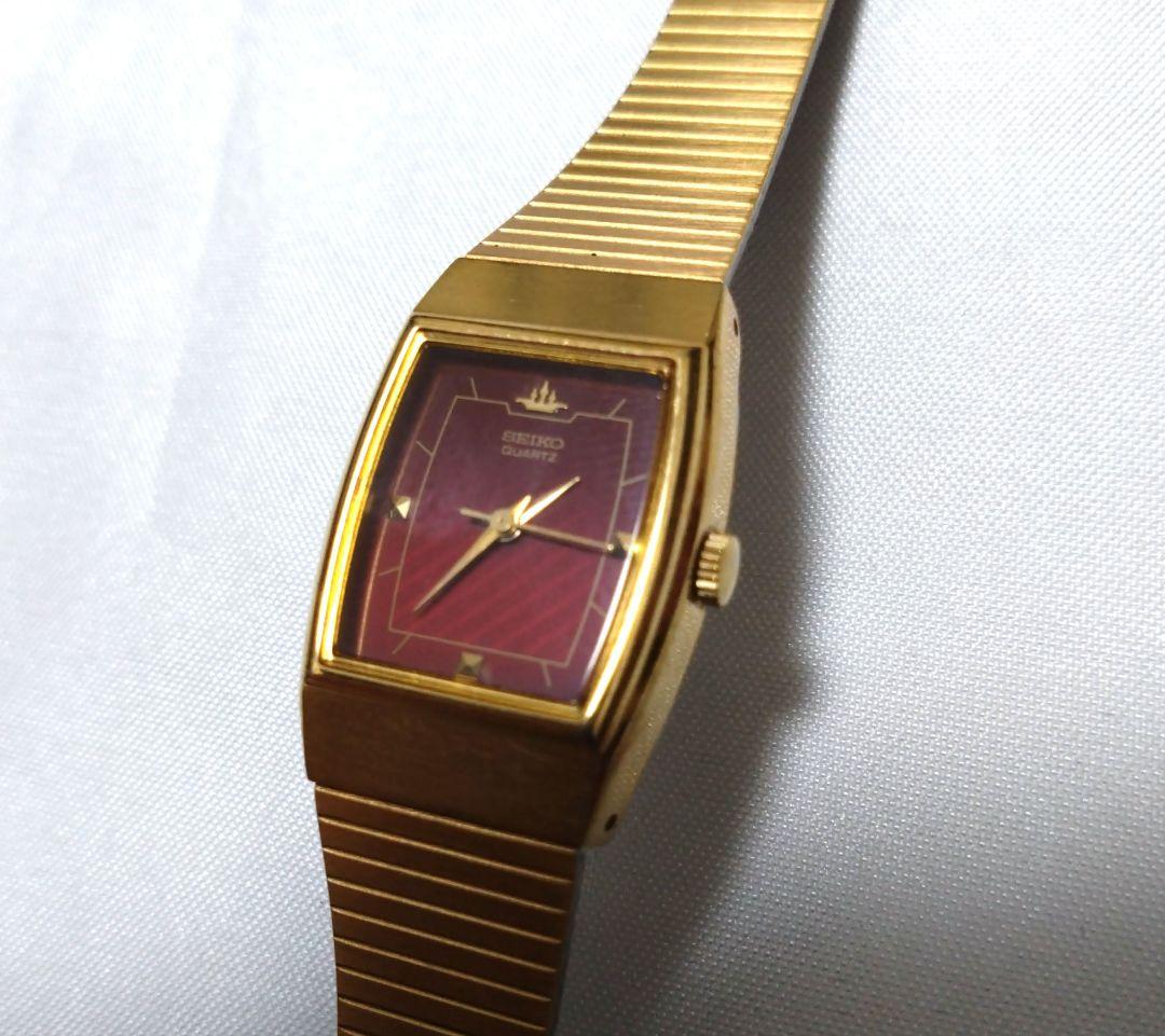 

[USED] Extremely rare SEIKO red dial with battery replacement