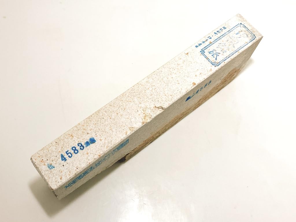 

Natural Iyo small red 893g whetstone, name, Karakawamurayama, star, #83 /