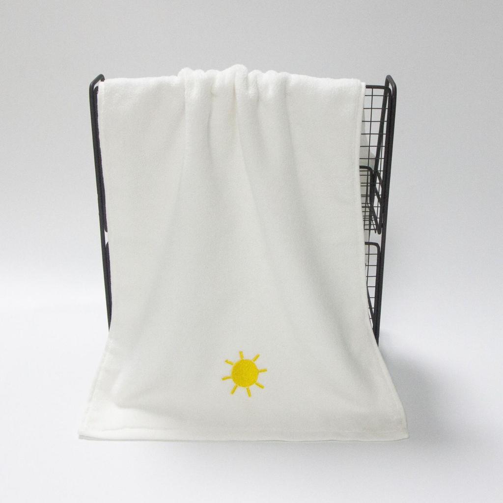 > Mjukt absorberande handduk i 32-trådig ren bomull för hemmet och daglig ansiktstvätt