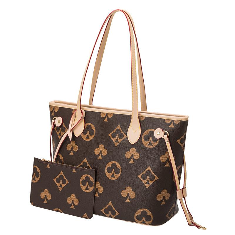 

Trendy new big bag, retro printed tote bag, large capacity child and mother bag, portable shoulder bag. темно-коричневого