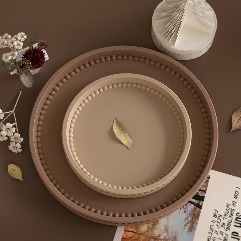 Multipurpose Large Round Plate Shaped Silicone Tray Adds Warmth Portable For Home Gatherings And Coffee Shop Displays