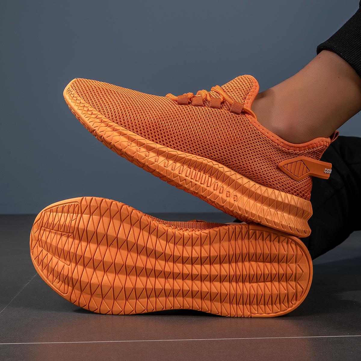 

Мужские теннисные туфли на плоской подошве для ходьбы на шнуровке, летние кроссовки, бесплатная доставка, 2025 г., новые кроссовки для спорта на открытом воздухе, повседневные кроссовки для бега EU46 оранжевый