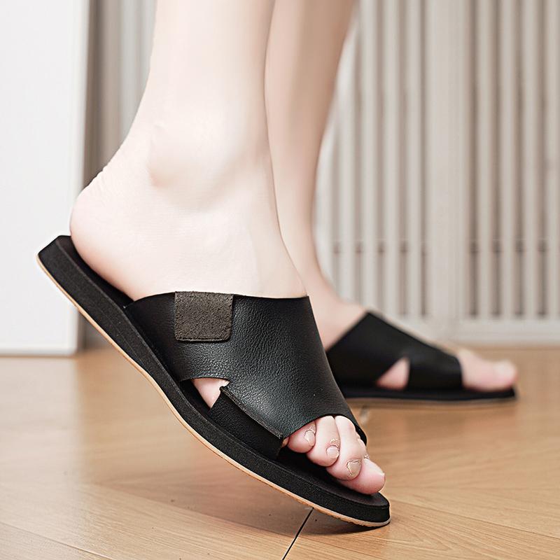 Italian Sandals Casual Leather Minimalist Shoes Classic Summer Men Soft Bottom Walking Slippers Lightweight Flat Designer Shoes