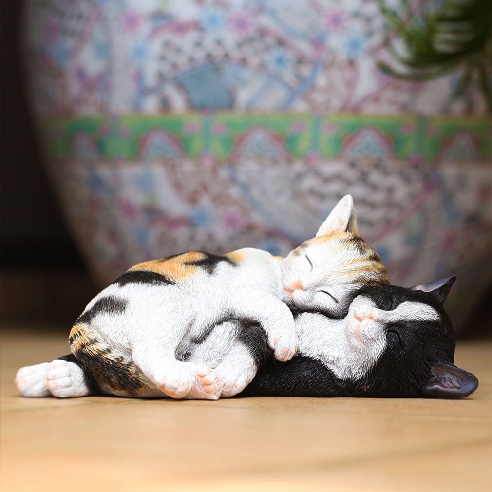 Devalier Ca82 M [Authentic] Calico Cat Figurine, Made of Resin, Perfect Gift