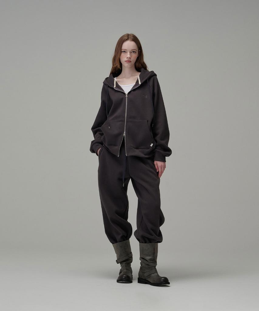 Une Soft Cotton Wide Sweat Pants_Charcoal