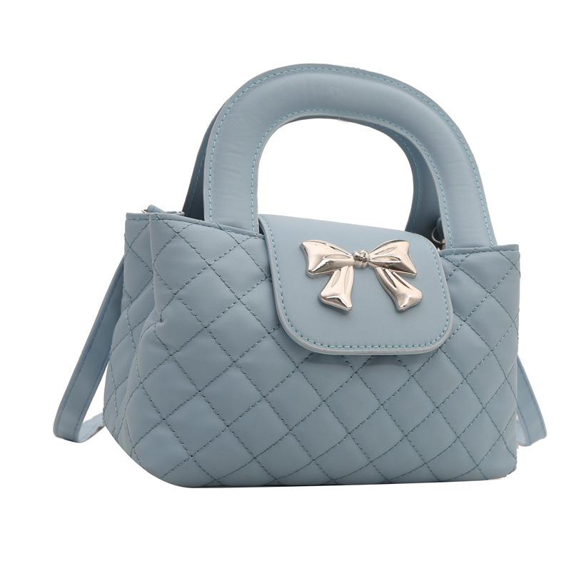 Popular Fashionable Niche Shoulder Bag for Women Commuting Small Square Bag Spring and Summer New Versatile Crossbody Bag