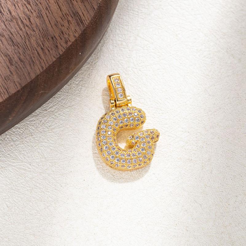 Fashion Pendant Necklace for Women - Trendy Everyday Jewelry Accessory