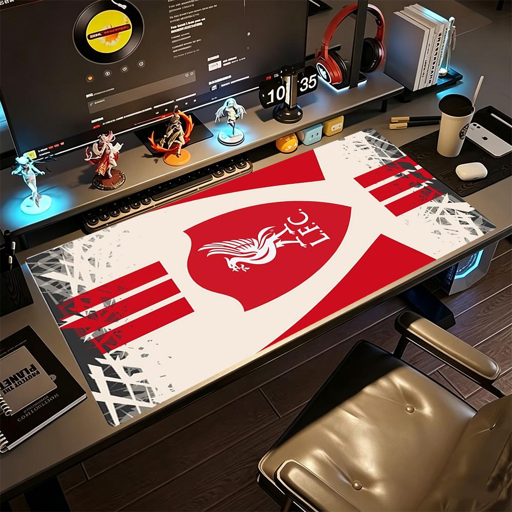 Liverpool Large Mouse Pad Gaming Laptop Mouse Pad Computer Desk Mat Non-Slip Rubber Bottom Computer Decor Item Office Use