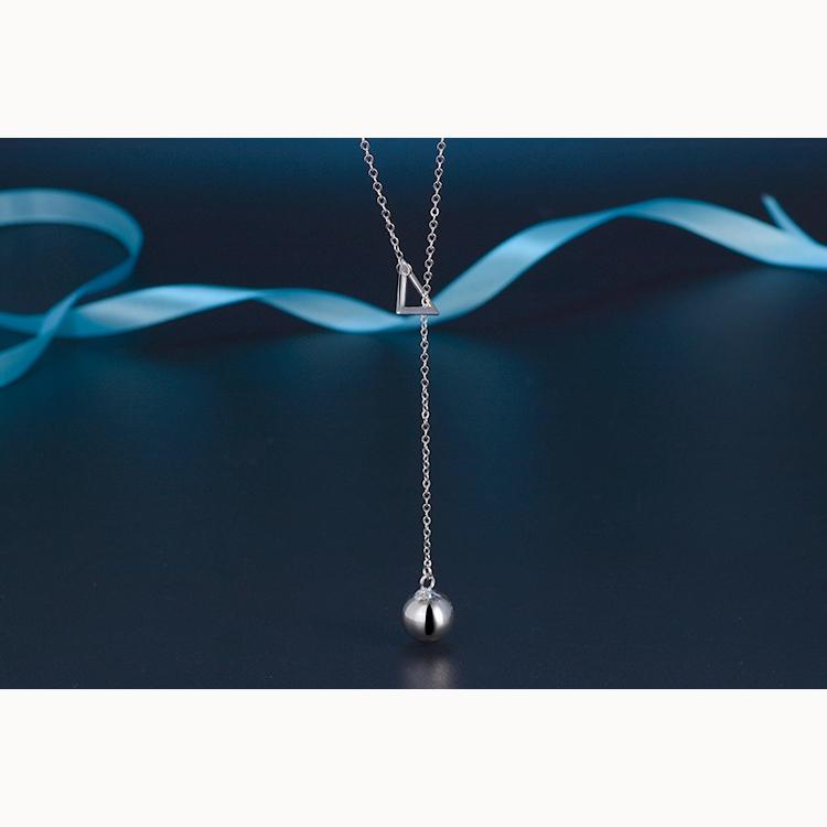 Fashionable and Elegant Geometric Triangle Sweater Chain Women Long Necklace Ladies Hundred with Necklace Jewelry Necklace