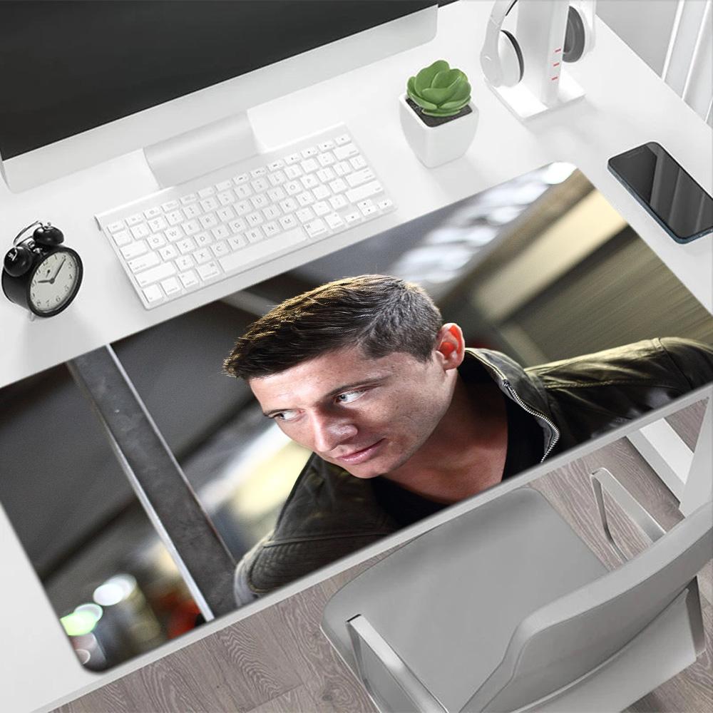 Man Urban Gaming Mouse Pad Desk Mouse Pad Desktop Mouse Pad Non-Slip Rubber Base Perfect for Office Laptop Gaming Setup