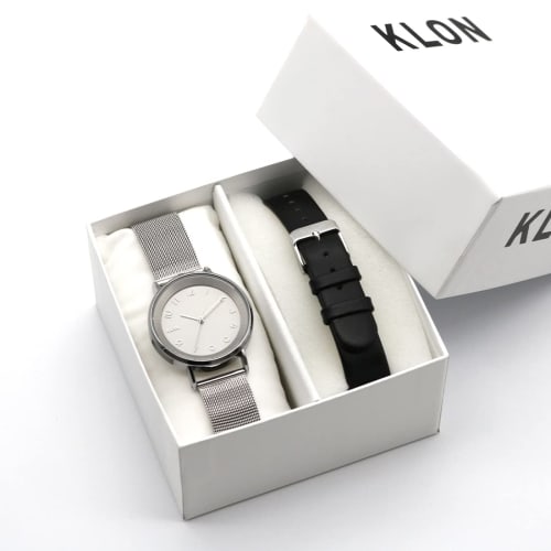 KLON Slim Solar Style Hide Time 2nd Strap Set, a simple, 38mm solar watch for men and women. Includes a replacement strap set.