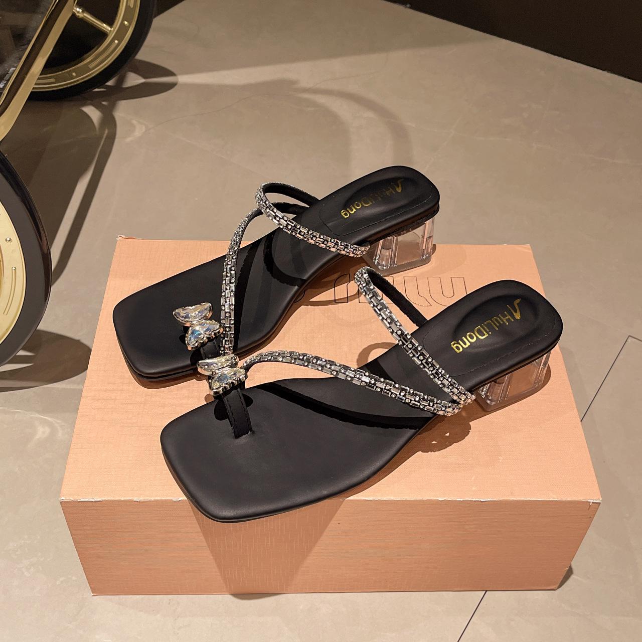 

2025 summer new crystal thick heel cool slippers women s summer wear French toe sandals high heels daily 35