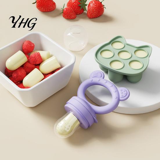 Baby Feeding Training Tool Silicone Fruit Feeder/Mold, Food Teething Relief Pacifier, Easy Led Weaning Supplies to Hold Safe Chewer for Infants Travel